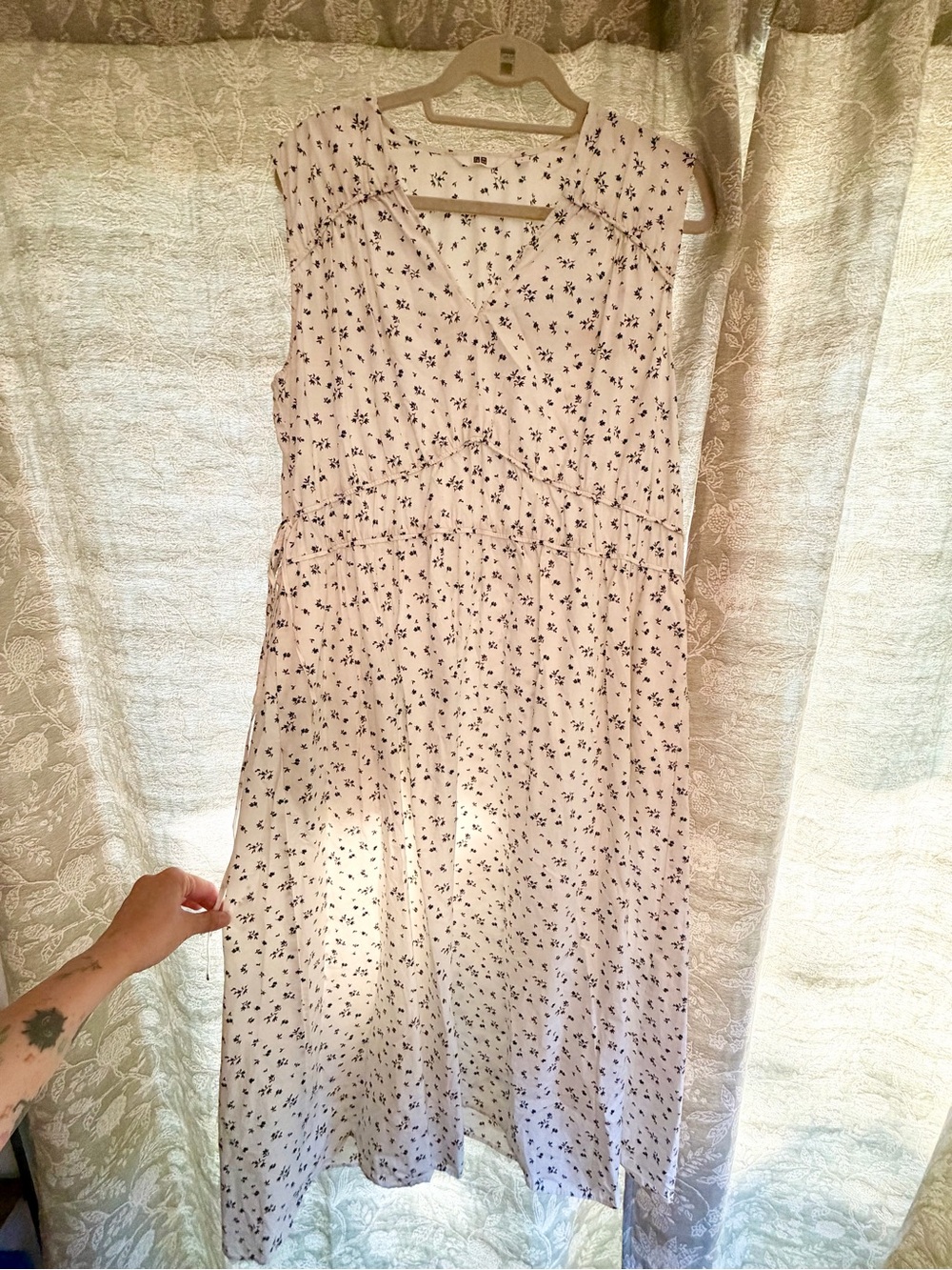 Uniqlo White Maxi Dress with Floral Print